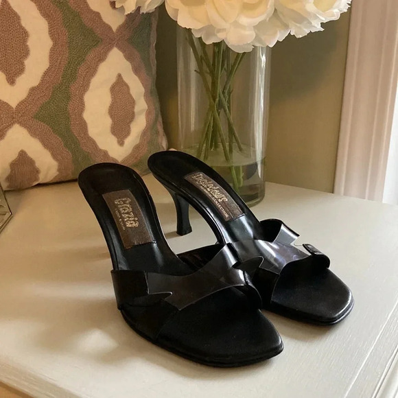 Ingledew’s Spanish Collection sandals size 7.5 - Picture 1 of 15